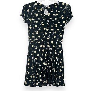 NWT Socialite Womens Daisy Short Sleeve Mini Dress Size XL Floral
